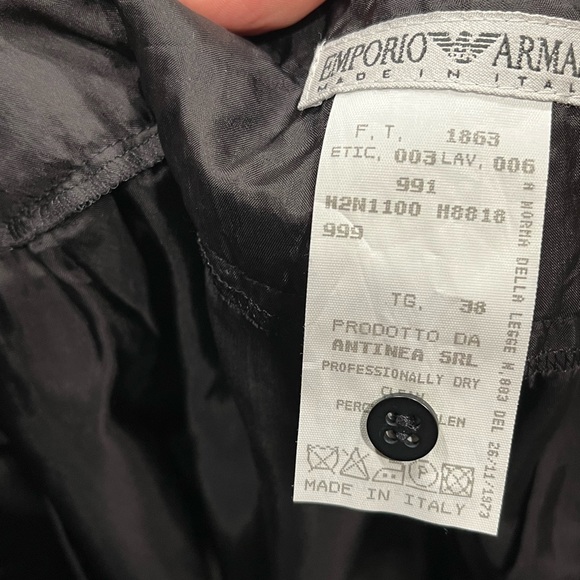 Emporio Armani made in Italy size 38 original tags fully lined. Velvet skirt - Picture 4 of 15
